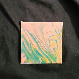 Acrylic pour magnet